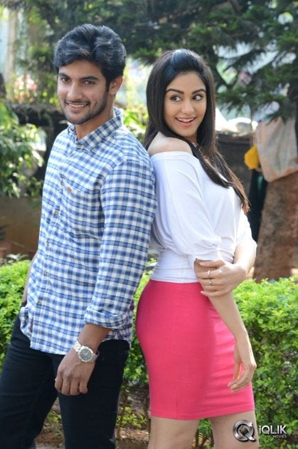 Garam-Movie-Release-Press-Meet